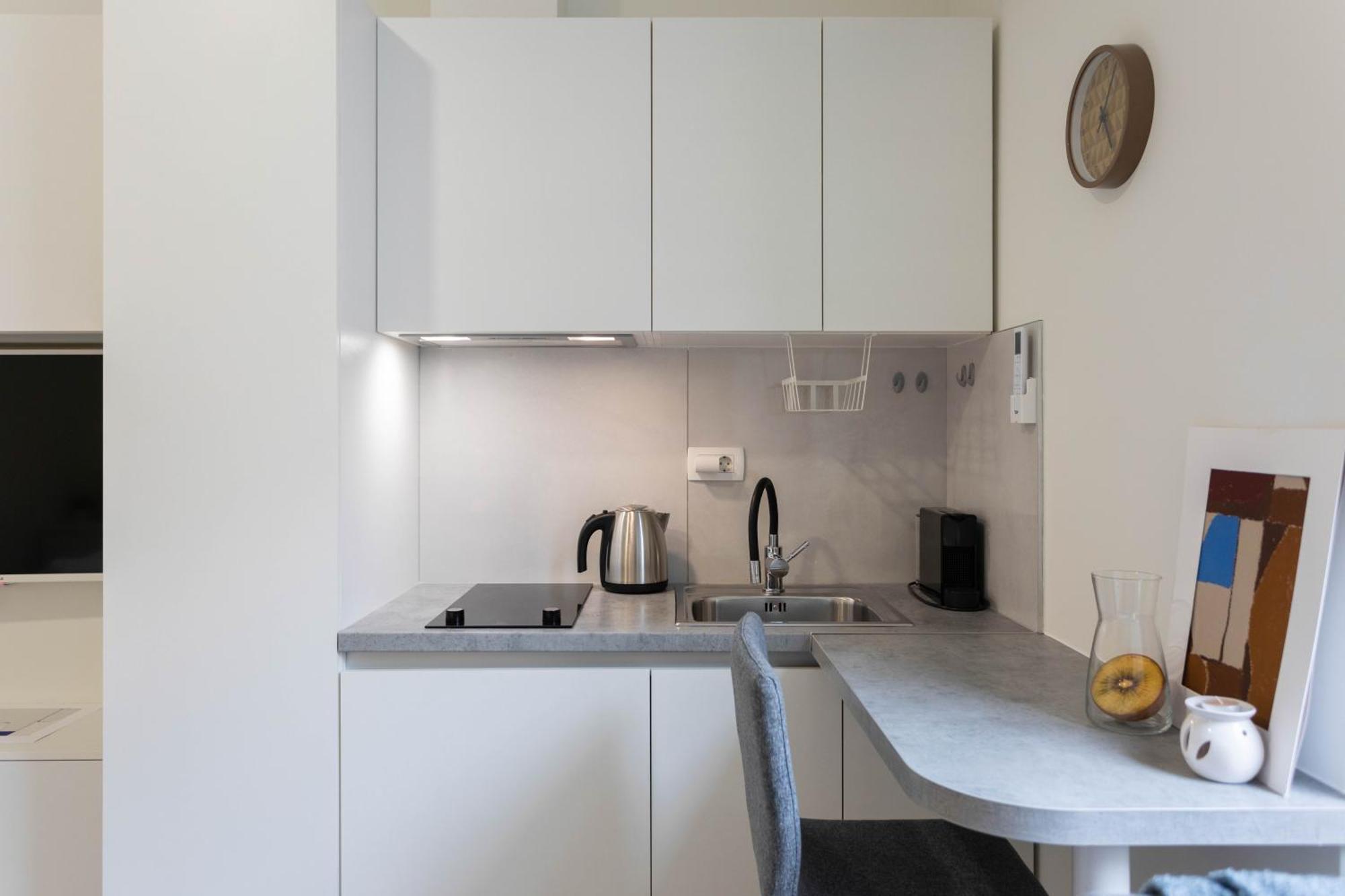 Bright And Modern Apartments In City Center ザグレブ エクステリア 写真