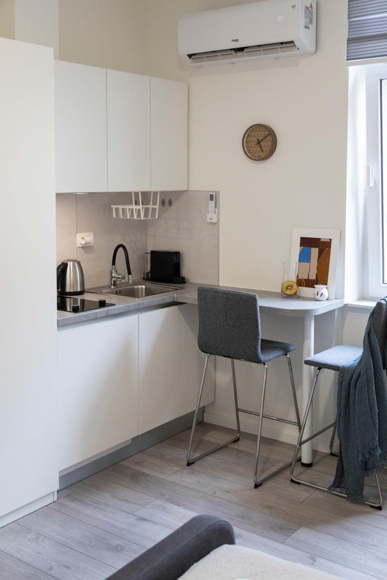 Bright And Modern Apartments In City Center ザグレブ エクステリア 写真