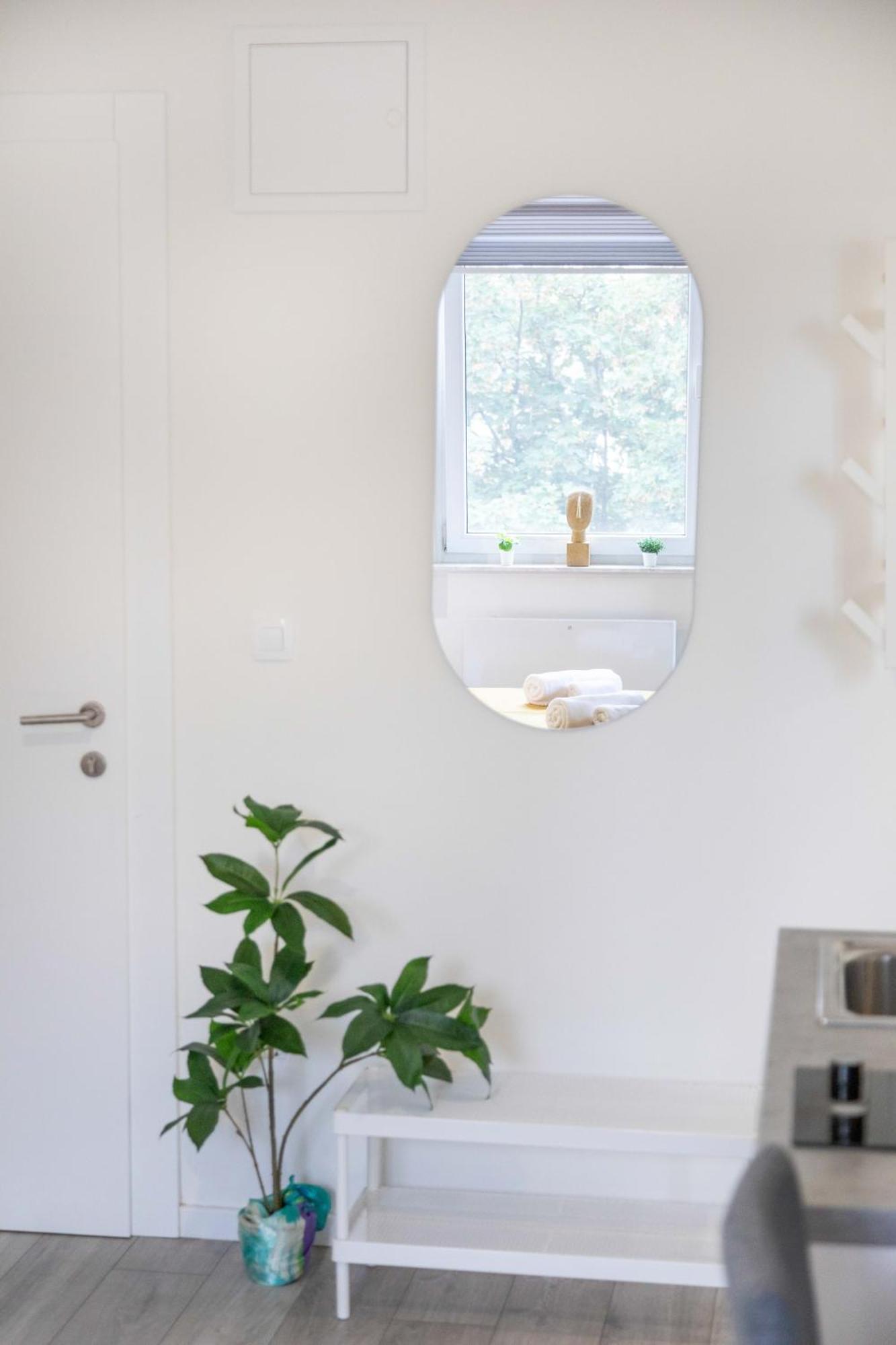Bright And Modern Apartments In City Center ザグレブ エクステリア 写真