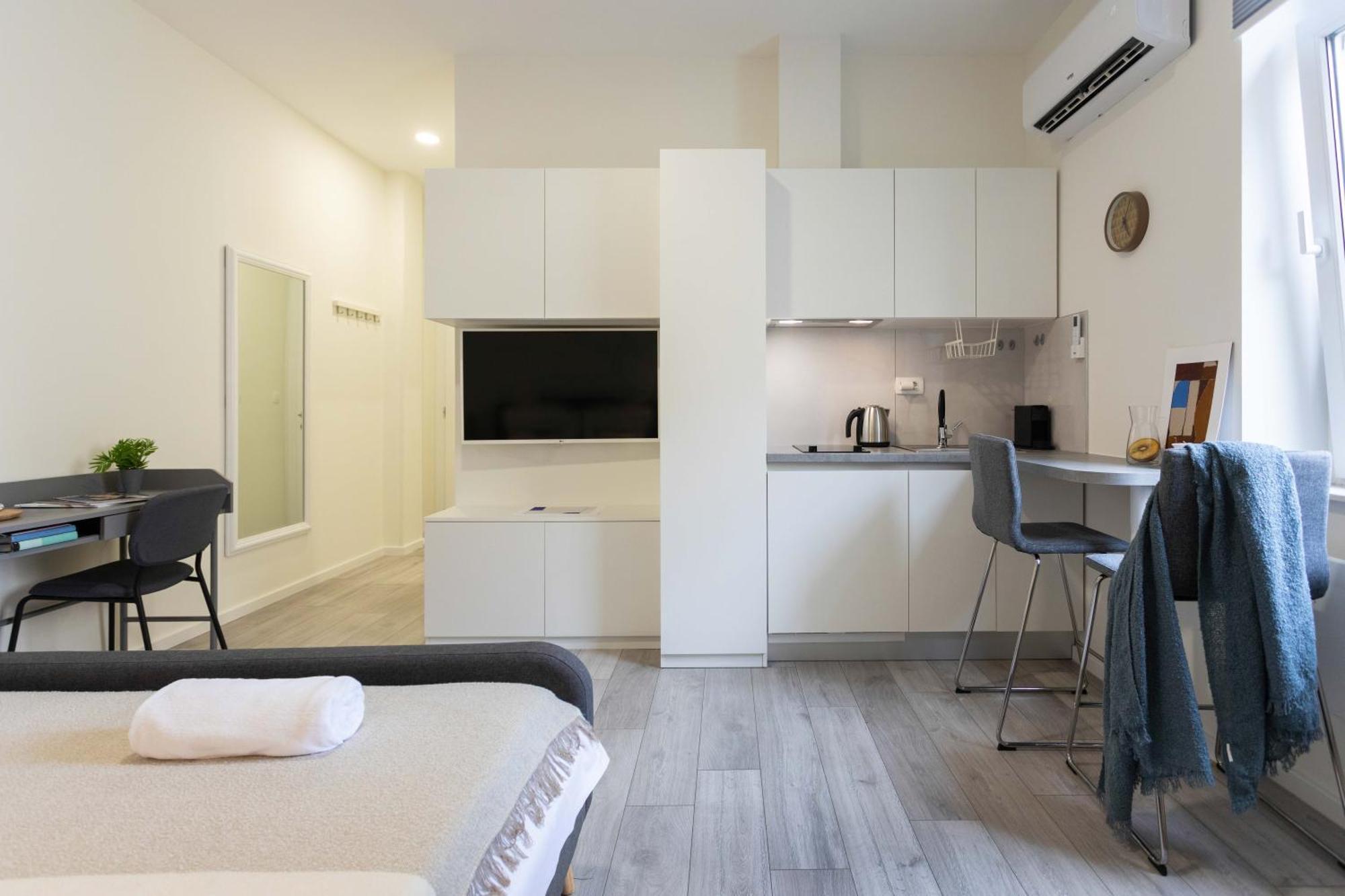Bright And Modern Apartments In City Center ザグレブ エクステリア 写真